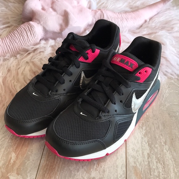 NWT Nike Air Max IVO - Picture 7 of 7